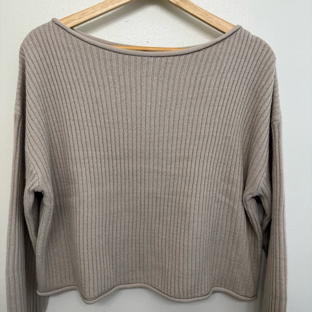 ASOS Boxy Ribbed Cropped Sweater - Picture 4 of 4